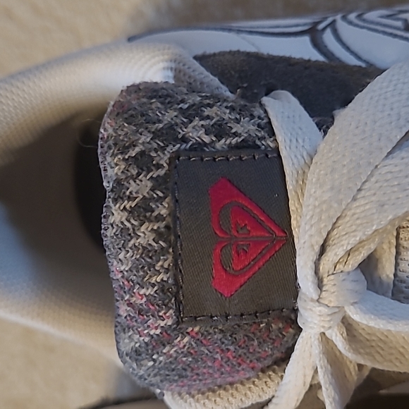 Roxy Size 8.5 US Leather Sneaker - Picture 2 of 6